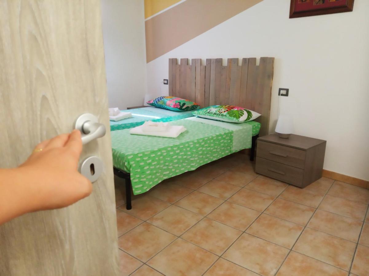 Bed and Breakfast Al Centoventi Porto Torres Zewnętrze zdjęcie